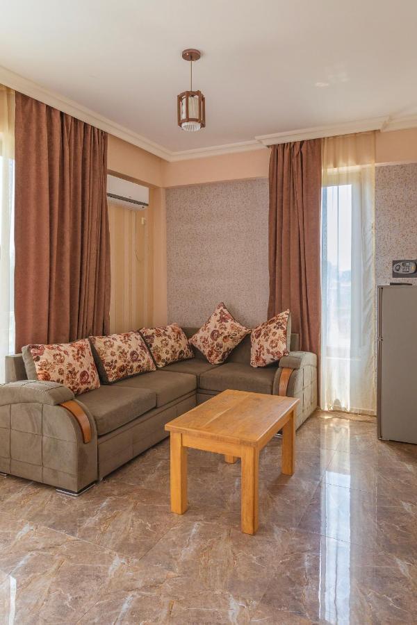 Samni Hotel Ureki Kültér fotó