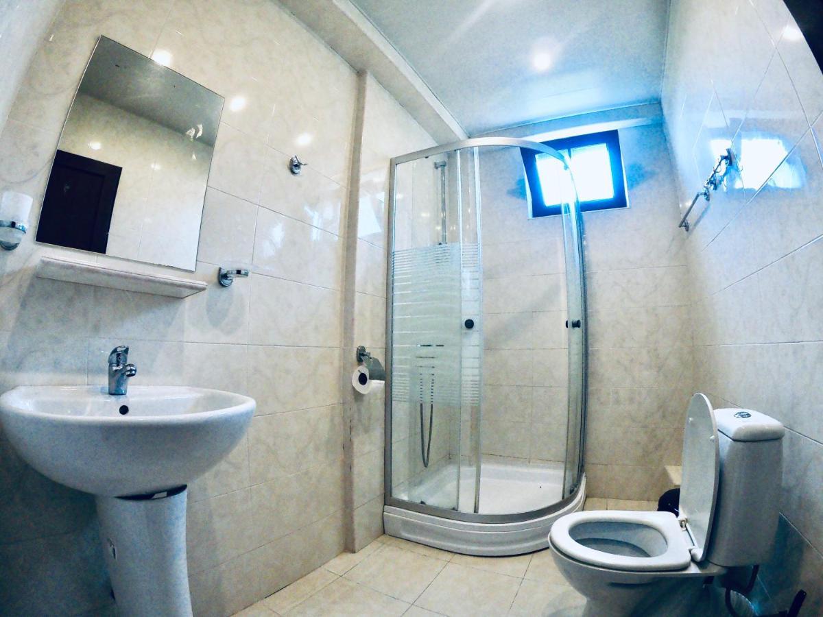 Samni Hotel Ureki Kültér fotó