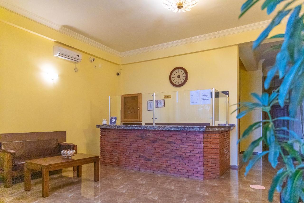 Samni Hotel Ureki Kültér fotó